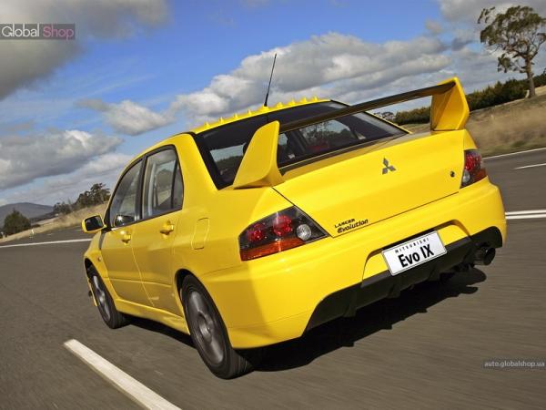 Mitsubishi_Lancer_EVO_IX_sedan_2348_800.jpg
