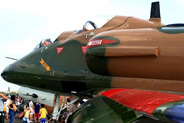 TA_4SU_close_up.jpg