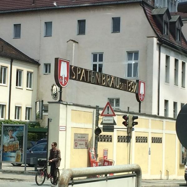 spaten.jpg