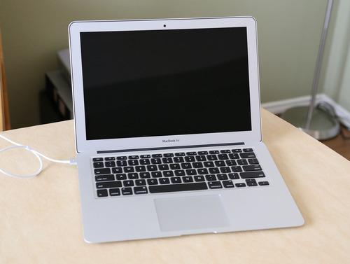macbook-air-13-18-i5-2012-2.jpg